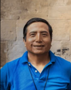 <strong>Luis T</strong>